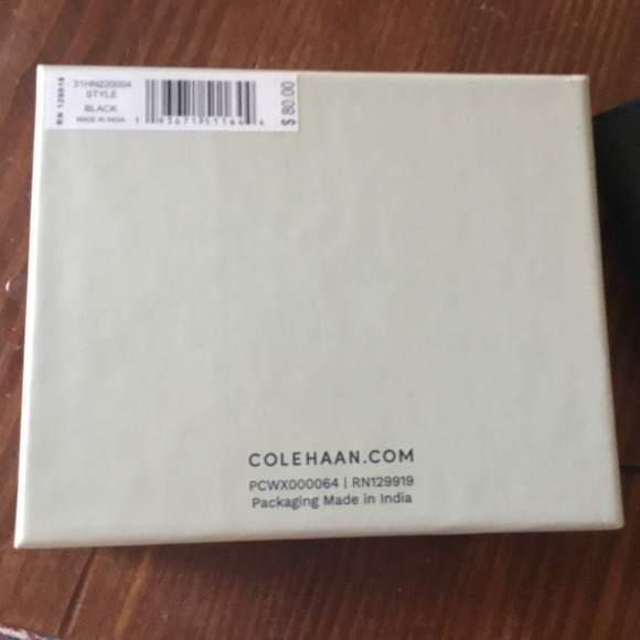 Cole  Haan Men’s Wallet - Picture 8 of 9